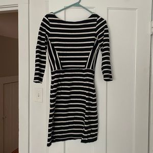 Gap black and white striped dress